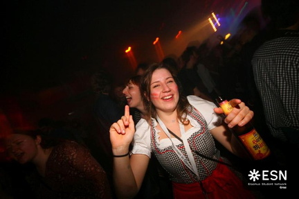 20170114023638-96d6e5bd