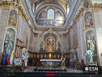 33b10a04-7697-49ea-b599-29cf1c1b54dd